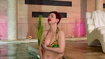 redhead,bbw,masturbation,big-tits,panties