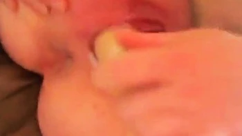 amateur,close-up,milf,solo,masturbation