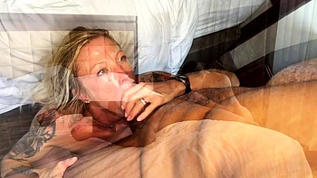 blonde,handjob,interracial,hardcore,milf