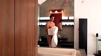 hardcore,milf,blonde,cumshot,close-up