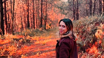 amateur,long-hair,natural-tits,doggystyle,outdoor