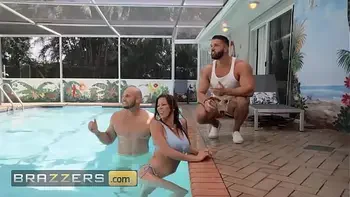 cowgirl,big-ass,facial,riding-dick,milf