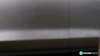 big-tits,big-ass,stripping,straight-hair,fingering