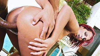 short-hair,big-tits,big-ass,outdoor,cowgirl