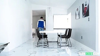 young-18,curvy,oral,blonde,missionary