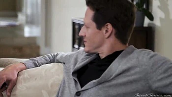 cuckold,big-ass,curvy,blowjob,big-tits