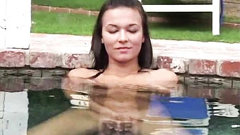 natural-tits,solo,small-tits,brunette,young-18