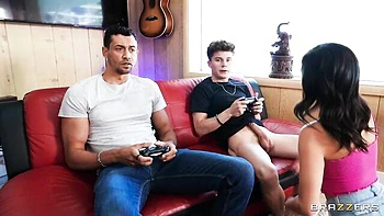 missionary,cowgirl,fmm,double-blowjob,blowjob