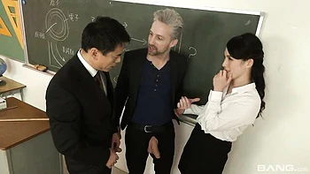 skinny,firm-ass,young-18,missionary,cowgirl