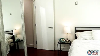 solo-male,butt,solo,big-butt,petite