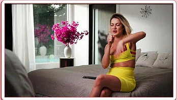 female-orgasm,prone-bone,hot-guy,czech,blonde