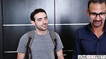 black-hair,cum-on-feet,fetish,sexy-feet,hd