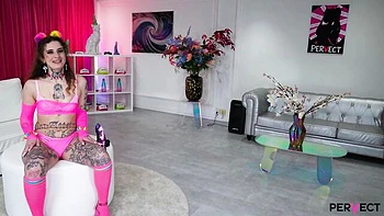 shaved,blowjob,brunette,piercings,bwc