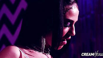 reverse-cowgirl,small-tits,natural-tits,teasing,oral