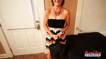 blowjobs,cum,redhead-milf,hd,big-tits