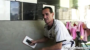 dogging,blowjob,hd,cumshot,fingering