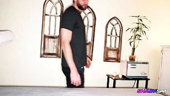 hd,jerk-off,milf,happy-ending-massage,tugging