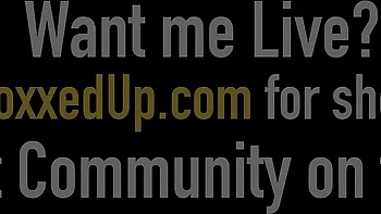 silicone-tits,ebony,pornstar,girl-on-girl,natural-boobs