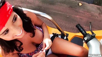 shaved,big-cock,doggystyle,oral,brunette