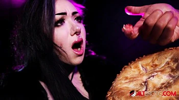 big-ass,reverse-cowgirl,pawg,interracial,missionary