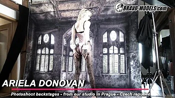 gorgeous,skinny,petite,all-natural,18-25