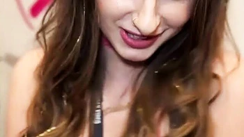 brunette,hd,big-tits,teaser,naughty-girls