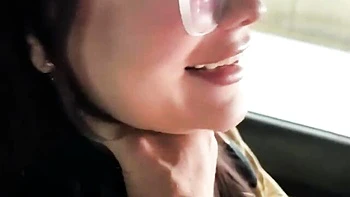 busty,handjob,inked,chick,gopro