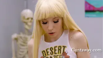 tribbing,eatingpussy,scissoring,lesbo,girlsway