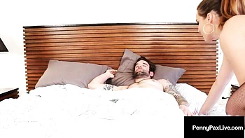 pornstar,stockings,blowjob,high-heels,blonde