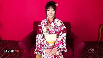 cock,creampie,threesome,japanese-mom,bukkake