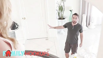 cowgirl,shaved,stepson,hd,pierced-belly