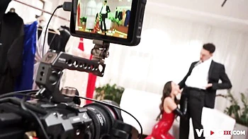 oral,brunette,pussy-licking,photoshoot,behindthescenes