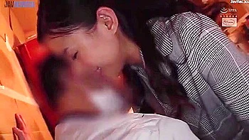 hooters,big-tits,busty,homemade,fetish