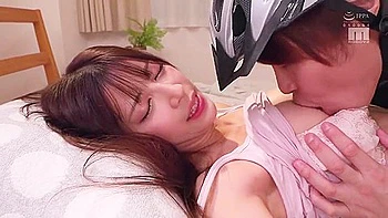 dripping,brunette,japanese-hd,asian,asian-creampie