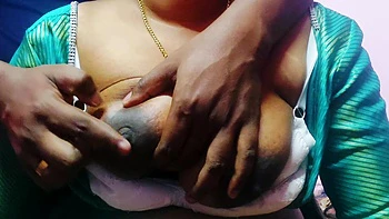 knockers,amateur,indian,indian-hd,juggs