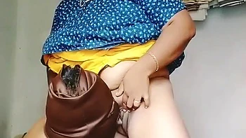 phone,desi,brunette,indian-hd,indian-amateur