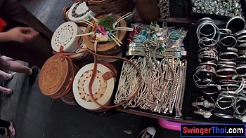 asian-blowjob,booty-shake,asian-amateur,tattoo,asian-big-ass