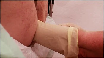 gyno,milf,mature,examination,stretching