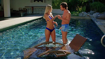 blonde,screaming,babes,spread-legs,anal