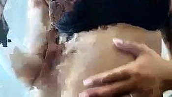 babes,amateur,masturbation,solo,big-tits