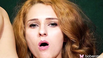 pussy,girl,solo-female,natural-tits,rubbing