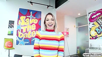 cunnilingus,ass,trimmed-pussy,cum-swallowing,muff-diving