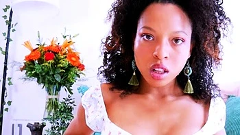 nipples,solo,babe,big-boobs,black-and-ebony