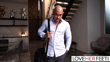 blowjob,foot-goddess,feet,kinky,latina