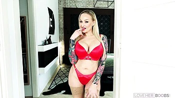 solo-female,g-cup,milf,pornstar,huge-boobs