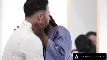 ebony,facesitting,cheating,public,pussy-licking