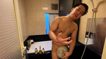 japanese,tits,big-tits,blowjobs,amateur