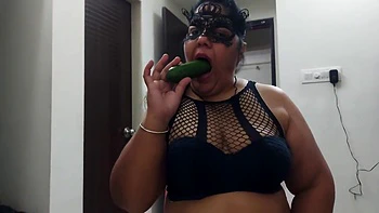 lace,toys,juggs,busty,indian-boobs