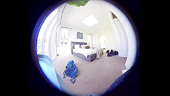 lesbian-teen-18,young-18,cunnilingus,muff-diving,amateur