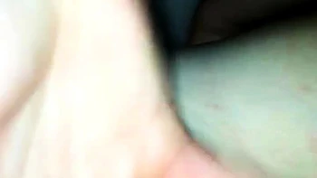 cumshot,close-up,amateur,milf,masturbation